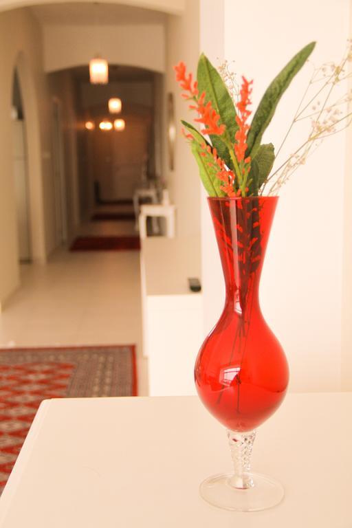 Strand Mansions Sliema Bagian luar foto