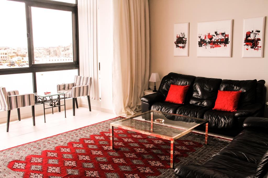 Strand Mansions Sliema Bagian luar foto